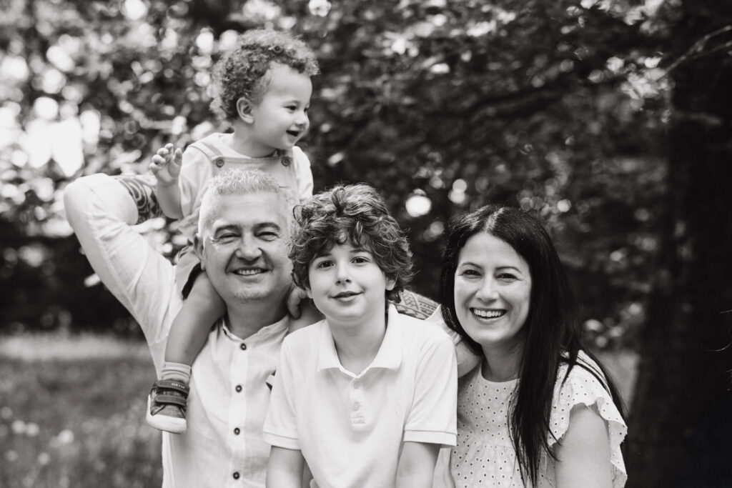 Servizio fotografico famiglia ritratto bianco e nero
